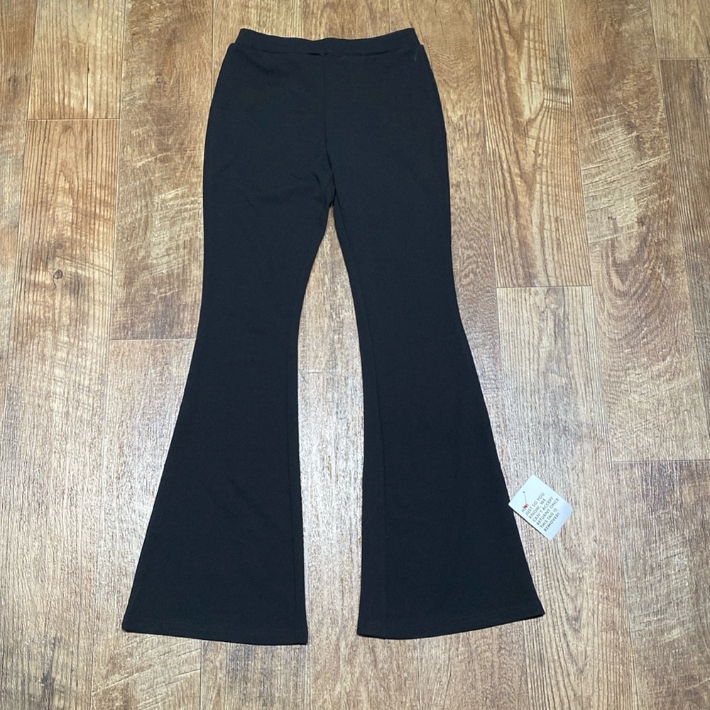 Black mini flared trouser